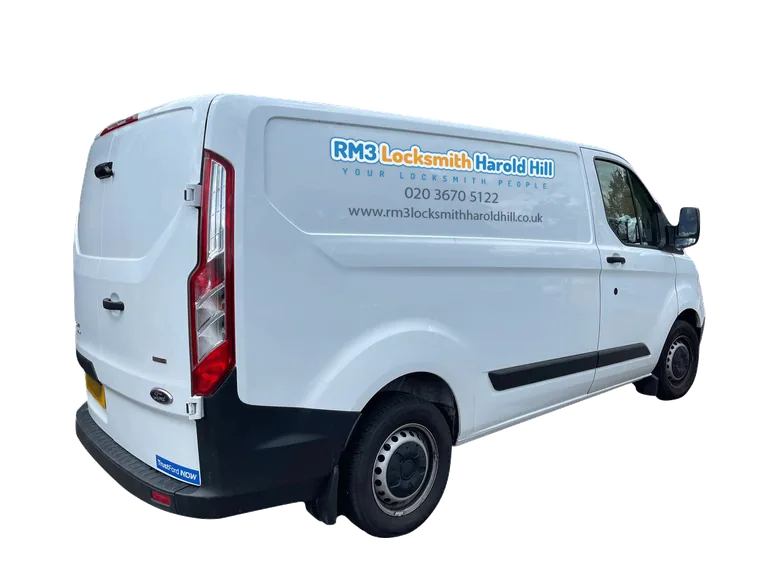 RM3 Locksmith Harold Hill van
